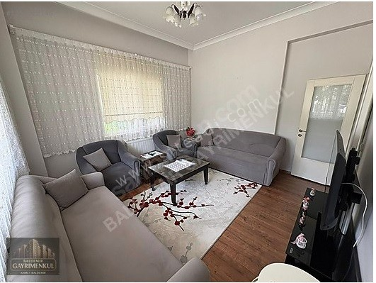 H.T&Uuml;RKOĞLU SPOR KOMPLEKSİ YAKINI TEK BLOKLU SİTEDE 3+1 SATILIK